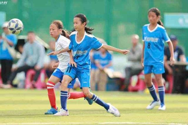 东欧缺阵詹姆斯18+10 独行侠大胜湖人止5连败