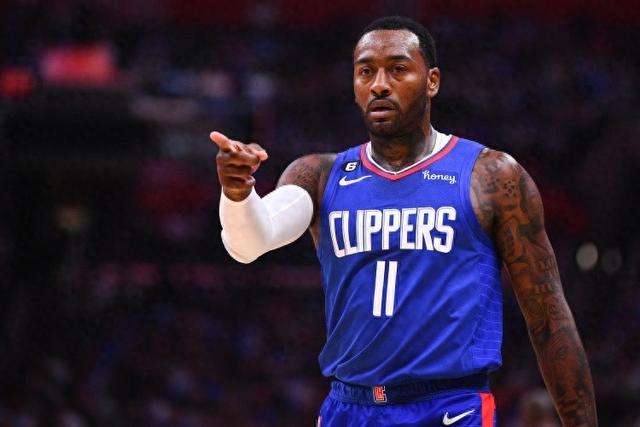 王哲林消极行为引发争议 上海不敌福建1胜3负